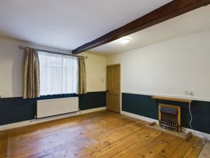 Dining area- click for photo gallery